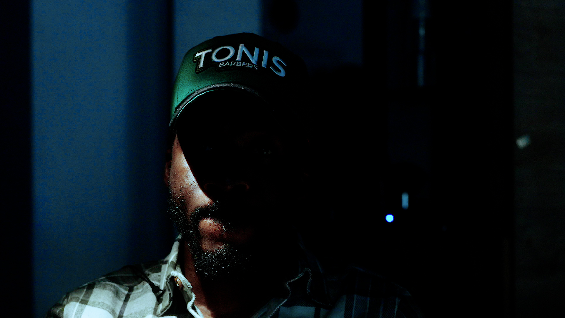 Toni the Barber — Still 03